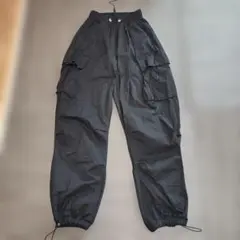 ブラック カーゴパンツ サイドポケット付き S 重ため