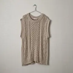 who's who Chico ケーブルクルーベスト ニットベスト