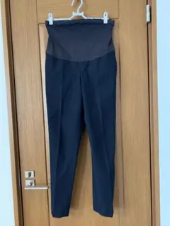 UNIQLOネイビー スマートアンクルマタニティパンツ