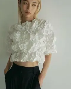 anuke Mesh Frill Camisole - メルカリ