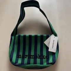 【新品marimekko 】ショルダーバッグ ニットバッグ　ウニッコ 綠のサムネイル