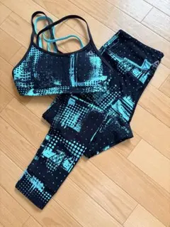 Reebok ブラトップとレギンスセット ブラック×グリーン