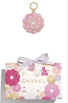 CHANEL 2026 母の日ギフトラッピングボックス チャーム付き