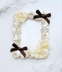 ホイップデコ　B8硬質トレカケース　ベージュ　ミックス