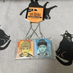 ハイキュー　ジャンプ　サイドマグネットキーホルダー　日向翔陽　影山飛雄