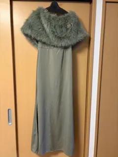 ドレス　パーティードレス　オフショル