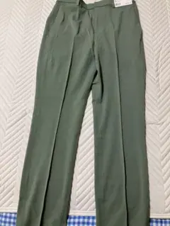 新品未使用★UNIQLOユニクロスマートアンクルパンツ＋グリーンL長め丈のサムネイル