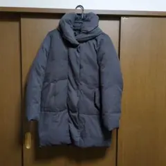 グレー フード付き ダウンジャケット