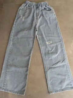 140センチ★ストレートデニムパンツ ライトブルー