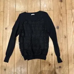 ジーユー　黒綿ニット　透かし花　S