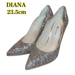 美品　DIANA パンプス　ポインテッドトゥ　グリッター　ゴールド　23.5のサムネイル