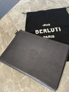 BERLUTI ブラック クラッチバッグ 保存袋付き