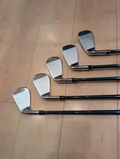 Callaway ELYTE アイアン 5本セット 中古のサムネイル
