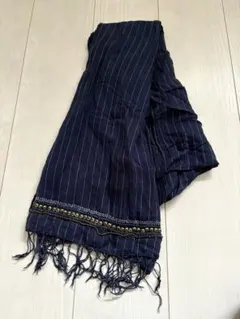 ネイビー ストライプ刺繍ストールのサムネイル