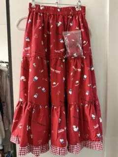 axes femme ハローキティプリントスカート 赤