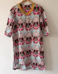 Item thumbnail for item 165b359e-64c6-4d44-84f3-76ce59ee0970