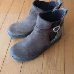 ブラウン スエード風 19cm サイドゴアブーツ