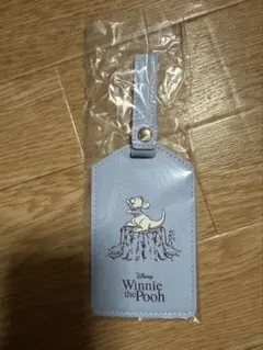 ディズニーストア　シークレットラゲッジタグ　くまのプーさん　ルー