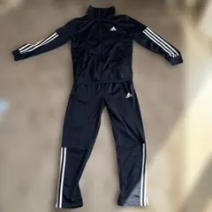 adidas 黒 ジャージ 3本ライン