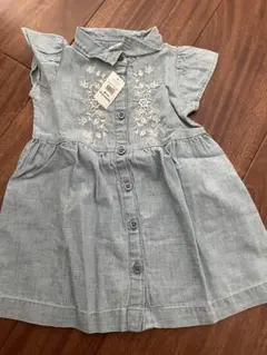 Baby GAP　刺繍入りライトブルーシャツ 90 cm