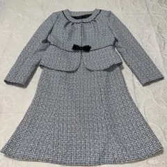 美品・ツイードリボン付きスカートスーツ・9号