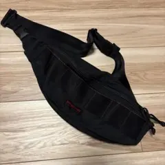 BRIEFING ブラック ボディバッグ