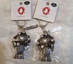 【限定】 黒ミャクミャク　立体キーホルダー 2個　関西万博　新品未開封 PVCのサムネイル