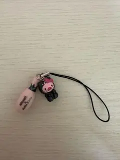 ROUND1 × Hello Kitty 宇宙人キティ ストラップ - メルカリ