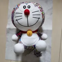 ドラえもん×村上隆　コラボ ぬいぐるみ　タグ付きのサムネイル