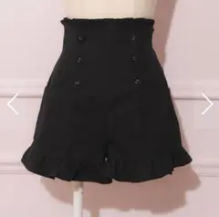 pium フリル付きショートパンツ　ブラック