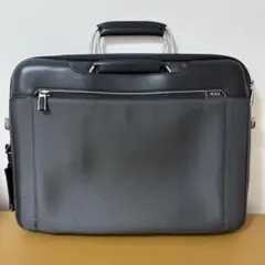 Item thumbnail for item a2e6bb8c-1e51-411f-9e21-acfc65cec2ed