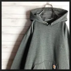 【人気デザイン】カーハート☆ブランドタグ　パーカー　US規格　裏起毛　Lサイズ