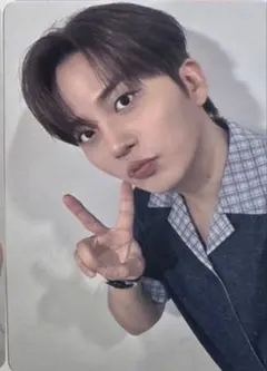 ATEEZ アチズ APPLEMUSIC ホンジュン トレカ 対面ヨントン - メルカリ