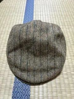 헤링본 패턴 헌팅 브라운