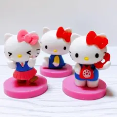 ハローキティ　コラボレーション　チョコエッグ　3体セット
