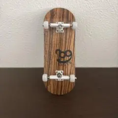 Item thumbnail for item b70c3242-a164-4b77-b02f-78fccd36c636