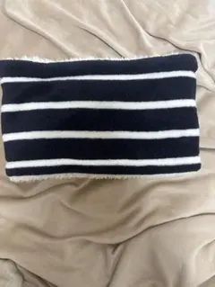 フリース素材 黒白ストライプネックウォーマー