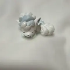 おやすみフレンズ　アローラロコン　Alolan Vulpi