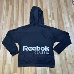 Reebok Classic ブラックウィンドブレーカー　Sサイズ
