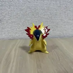 ポケモン　バクフーン　モンコレ　旧　初期