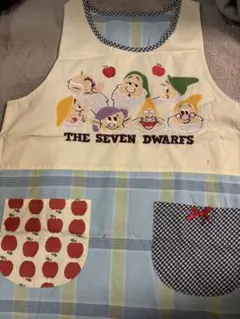 7人の小人　白雪姫　エプロン　保育士