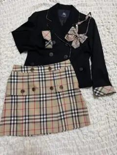 【Burberry】キッズ用ジャケット/スカートセット
