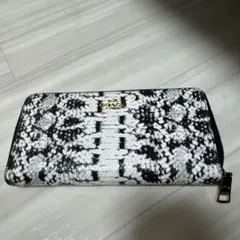 り*ん様 COACH ヘビ柄 長財布 2026年最新】コーチ長財布ヘビ柄の人気アイテム - メルカリ