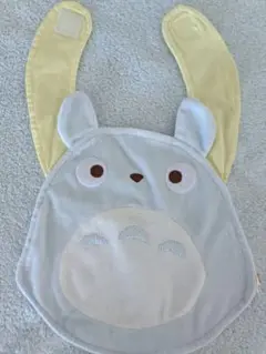 トトロ　スタイ　よだれかけ