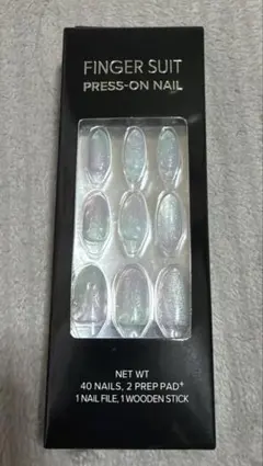 FINGER SUIT PRESS-ON NAILのサムネイル