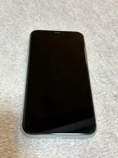 Apple iPhone 11 ホワイト 本体