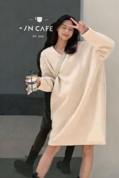 BIRTHDAY BASH ベージュ Vネック ワンピース