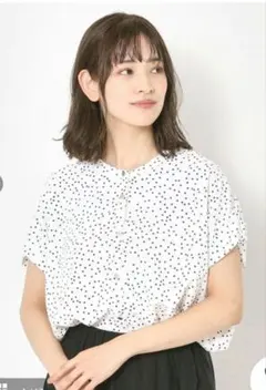 ドット柄 半袖シャツ ホワイト ブラックのサムネイル