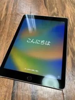 Apple iPad シルバー 本体　9.7インチ　Wi-Fiモデル