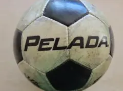 限定色 Pelada サッカーボール ブラック/ゴールド 限定カラー - メルカリ